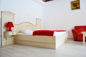 Фото номера Семейный номер (для 2 взрослых и 2 детей) Гостевой дом Pensiunea Romantic Belvedere Paltinis г. Пэлтиниш 6